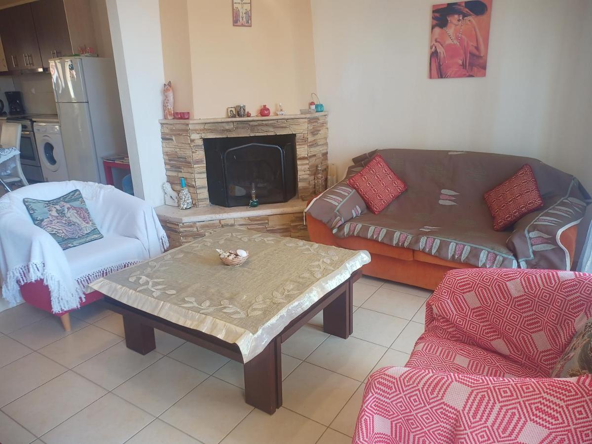 Μεζονετα Apartment Nea Roda Exterior foto