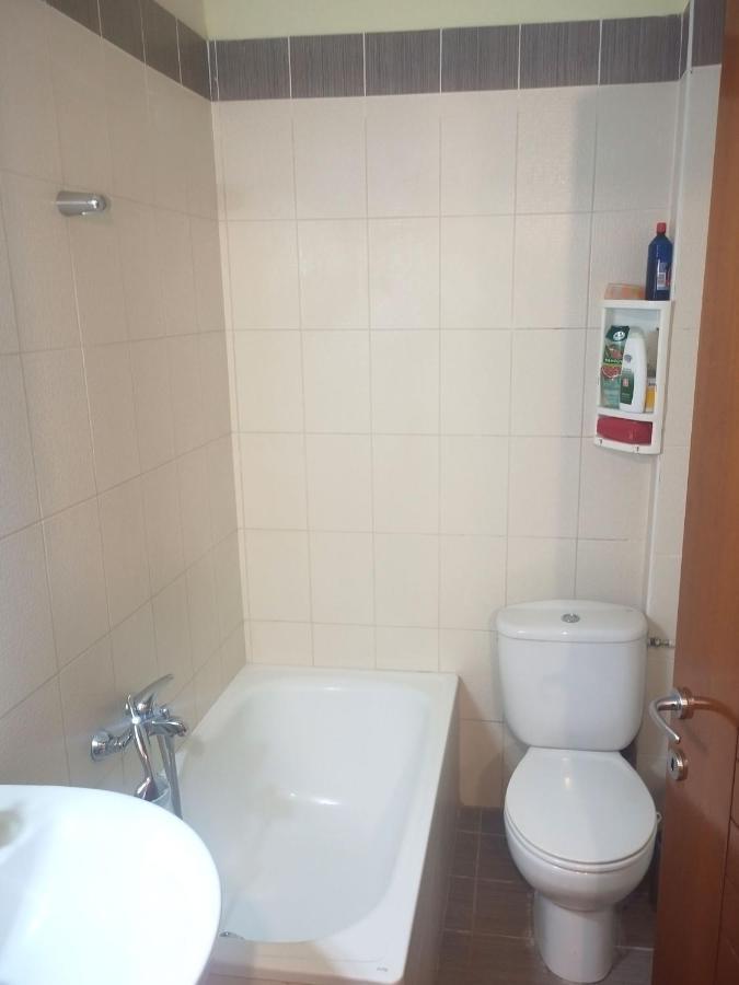 Μεζονετα Apartment Nea Roda Exterior foto